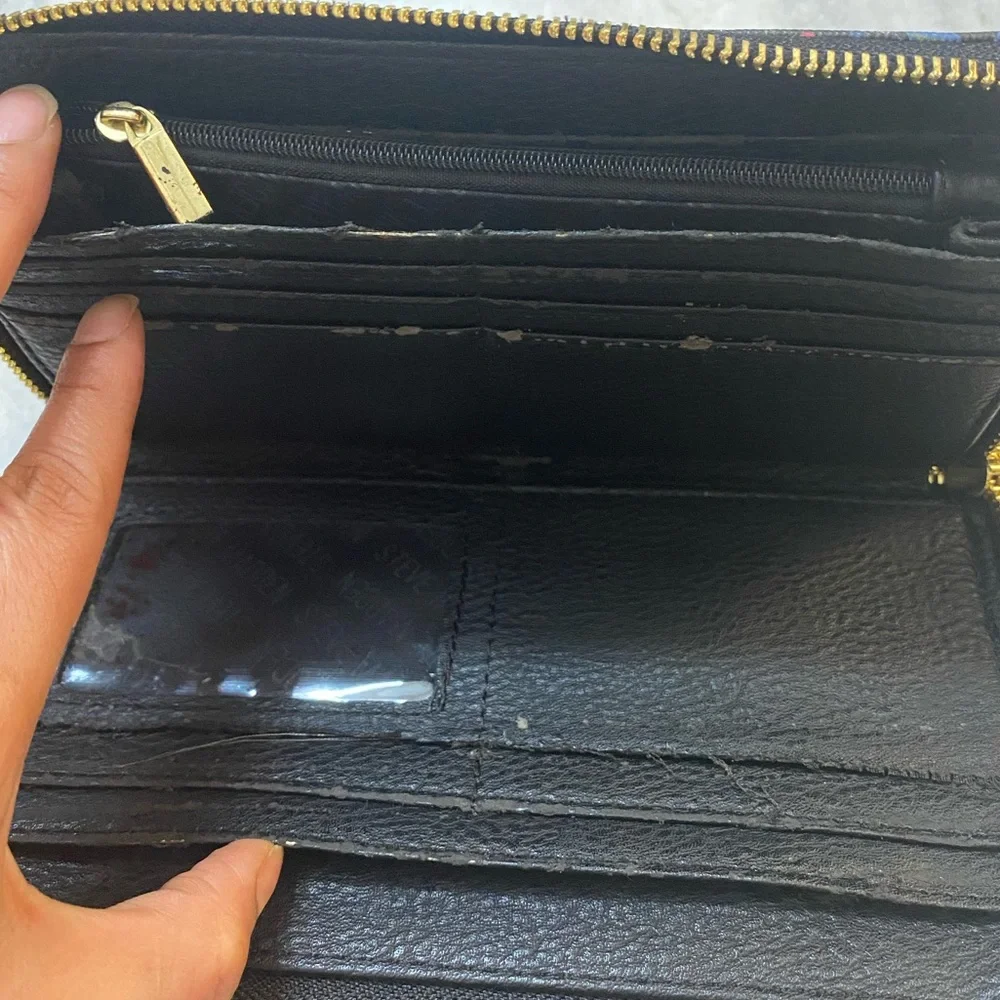 Brand new never used, steve madden bigger
size wrist wallet - Picture 8 of 13